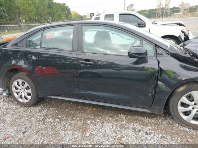 5YFEPMAE1MP264018 Toyota COROLLA LE