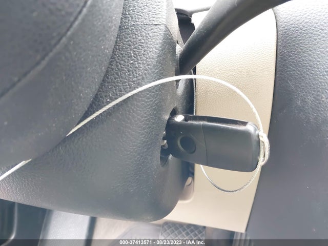 3VWD07AJ2EM226401 Volkswagen Jetta Sedan Se