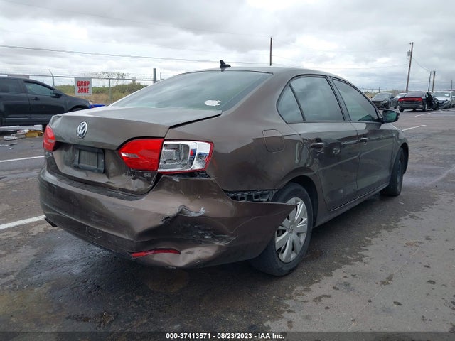 3VWD07AJ2EM226401 Volkswagen Jetta Sedan Se