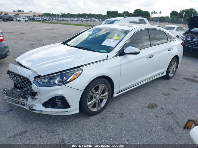 2019 HYUNDAI SONATA SPORT VIN: 5NPE34AFXKH765634