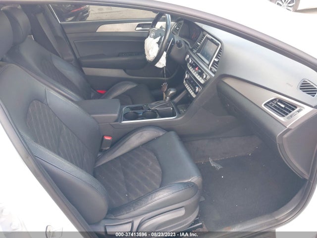 2019 HYUNDAI SONATA SPORT VIN: 5NPE34AFXKH765634
