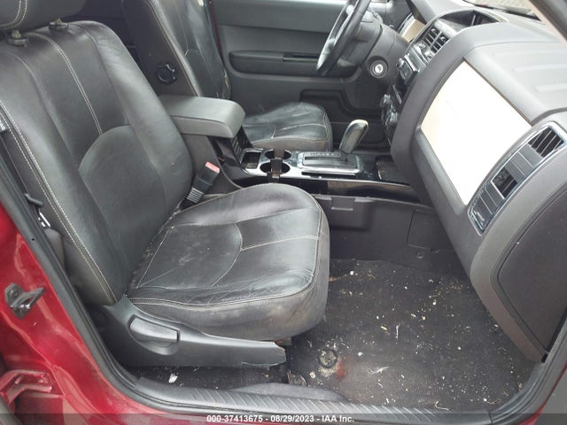 2008 MAZDA TRIBUTE GRAND TOURING VIN: 4F2CZ96148KM05804