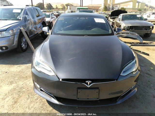 Tesla Model S 75d/100d/p100d 2018 5YJSA1E21JF235919 Image 12