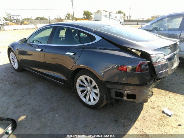 Tesla Model S 75d/100d/p100d 2018 5YJSA1E21JF235919 Image 3