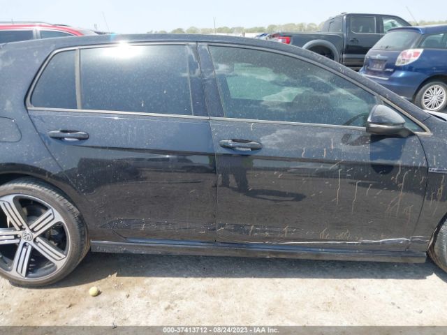 WVWUF7AU2GW208687 Volkswagen Golf R 4-door