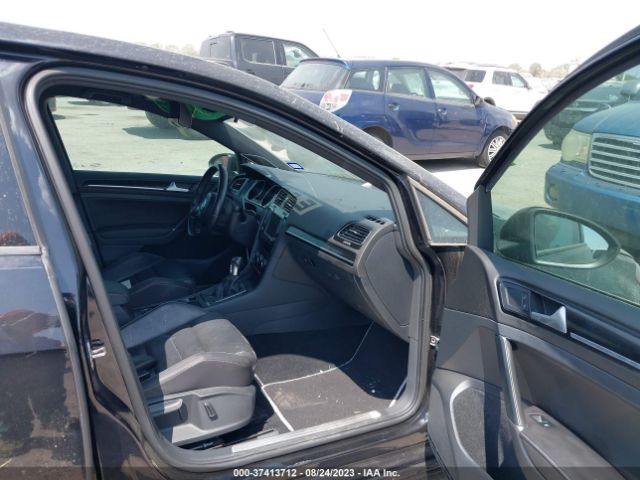 WVWUF7AU2GW208687 Volkswagen Golf R 4-door