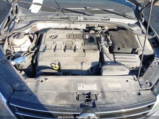 3VWLA7AJ2FM318442 Volkswagen Jetta Sedan 2.0l Tdi Sel