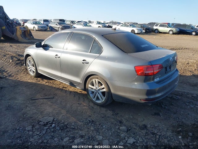 3VWLA7AJ2FM318442 Volkswagen Jetta Sedan 2.0l Tdi Sel
