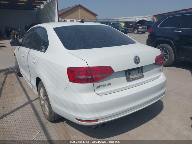 3VWD17AJ2FM256979 Volkswagen Jetta Sedan 1.8t Se
