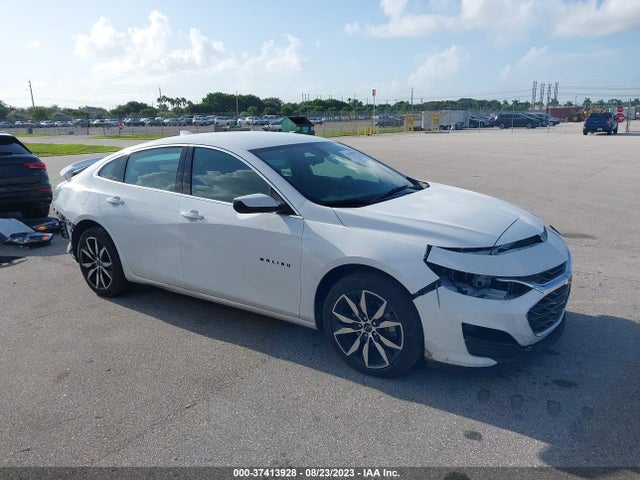 2022 1G1ZG5ST3NF113011 main image