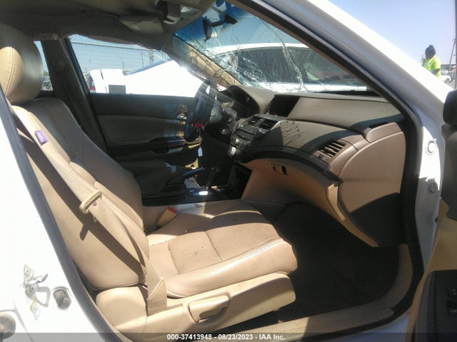 2010 HONDA ACCORD SDN LX-P VIN: 1HGCP2F48AA136162