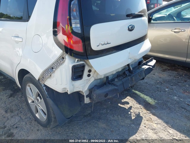 KIA Soul Base 2016 KNDJN2A23G7303437 Image 6