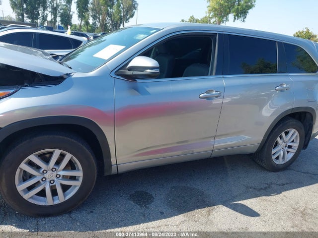 Toyota Highlander Le 2015 5TDZARFH8FS014935 Image 15