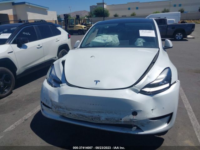 5YJYGDEE8MF086207 Tesla Model Y Long Range