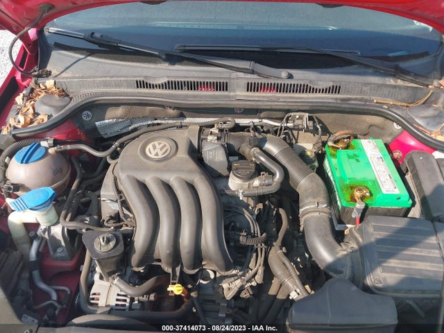 3VW2K7AJ2FM357377 Volkswagen Jetta Sedan 2.0l S