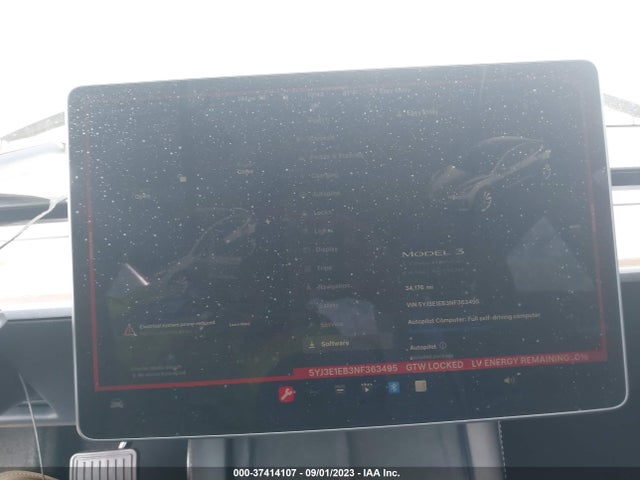 2022 Tesla 3, VIN: 5YJ3E1EB3NF363495