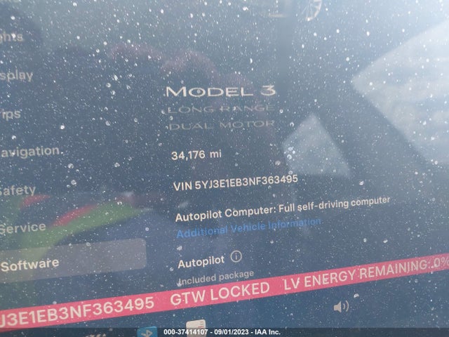 2022 Tesla 3, VIN: 5YJ3E1EB3NF363495