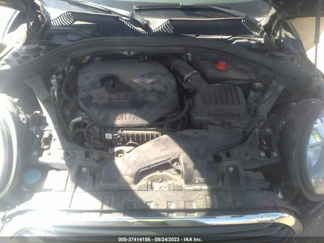 2017 MINI CLUBMAN WMWLU1C51H2F26877 Photo 9