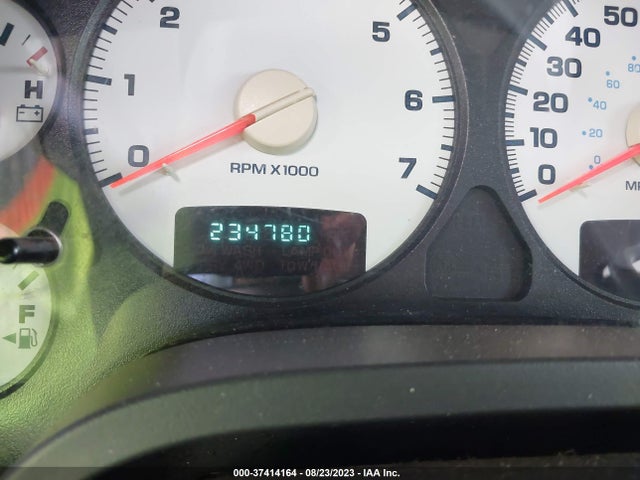 2005 DODGE RAM 1500 SLT VIN: 1D7HA18N05S190437