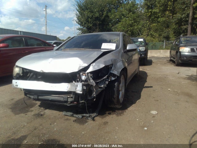 2010 ACURA TSX VIN: JH4CU2F65AC038492