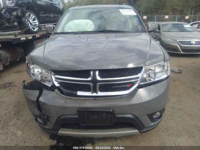 3C4PDCBB4KT857124 Dodge JOURNEY SE