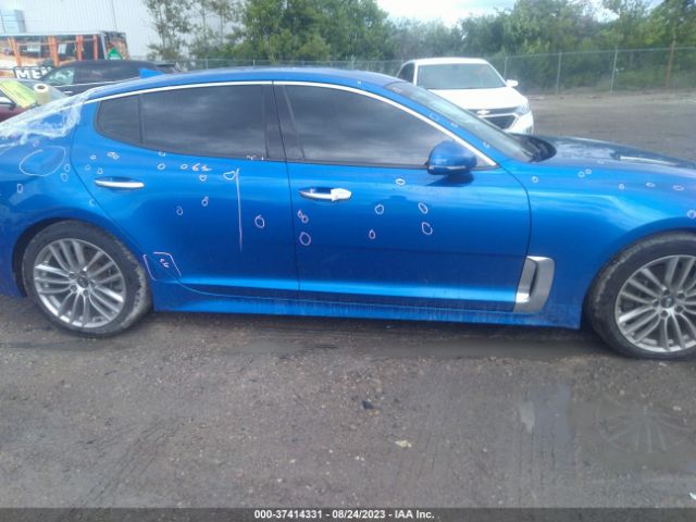 KNAE15LAXJ6016108 KIA Stinger Base