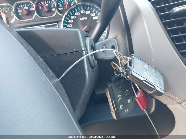 Chevrolet Suburban Lt 2017 1GNSCHKC7HR130975 Image 11