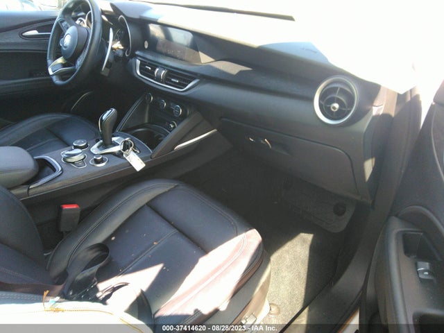 ZASPAKANXN7D32745 Alfa Romeo Stelvio Sprint