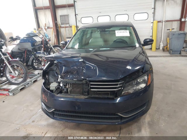 1VWBS7A39EC044022 Volkswagen Passat Se W/sunroof