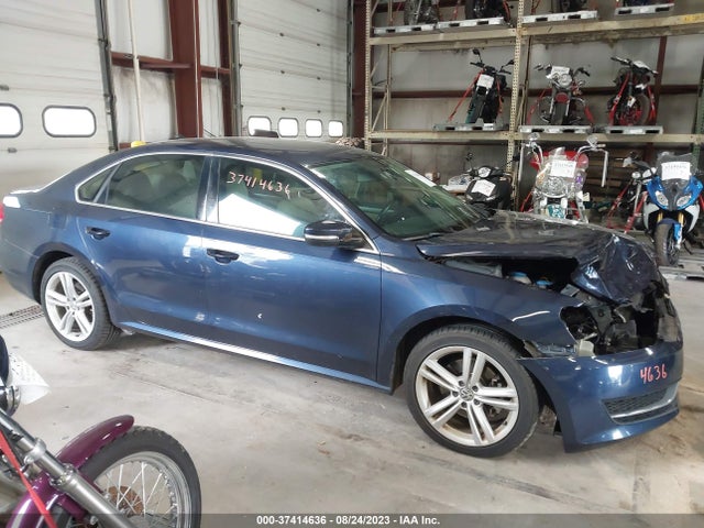 1VWBS7A39EC044022 Volkswagen Passat Se W/sunroof