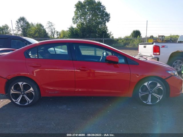 2HGFB6E50FH700585 Honda Civic Sedan Si