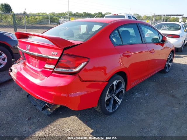 2HGFB6E50FH700585 Honda Civic Sedan Si