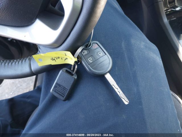 3FADP4EJ6FM159056 Ford FIESTA SE