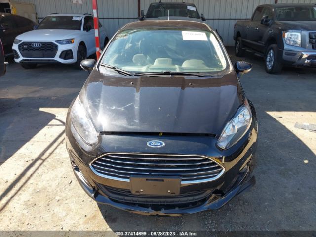 3FADP4EJ6FM159056 Ford FIESTA SE
