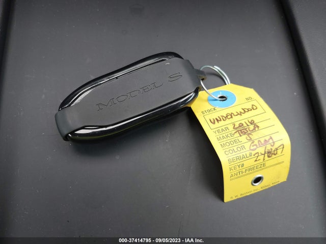 Tesla Model S 70 Kwh 2016 5YJSA1E10GF140283 Image 18