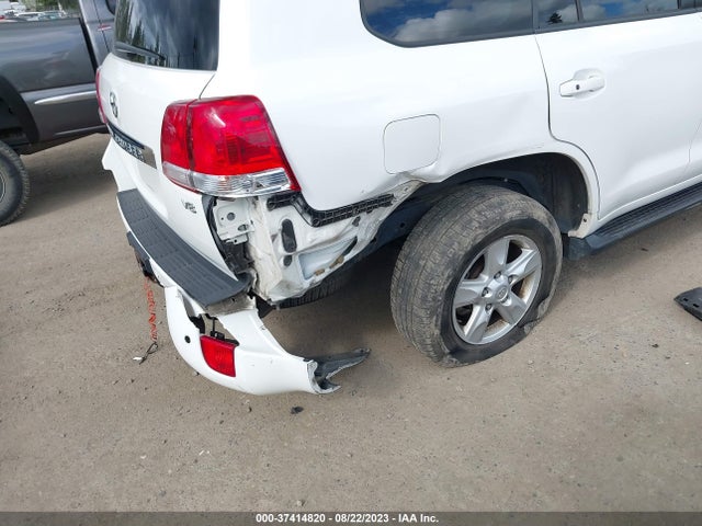 2008 TOYOTA LAND CRUISER VIN: JTMHY05JX85000258