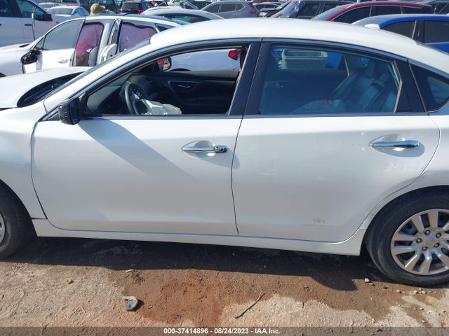 2015 NISSAN ALTIMA 2.5 SL/2.5 SV/2.5/2.5 S VIN: 1N4AL3AP4FN320769