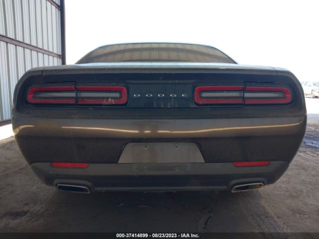 2C3CDZAG7GH131194 Dodge Challenger Sxt