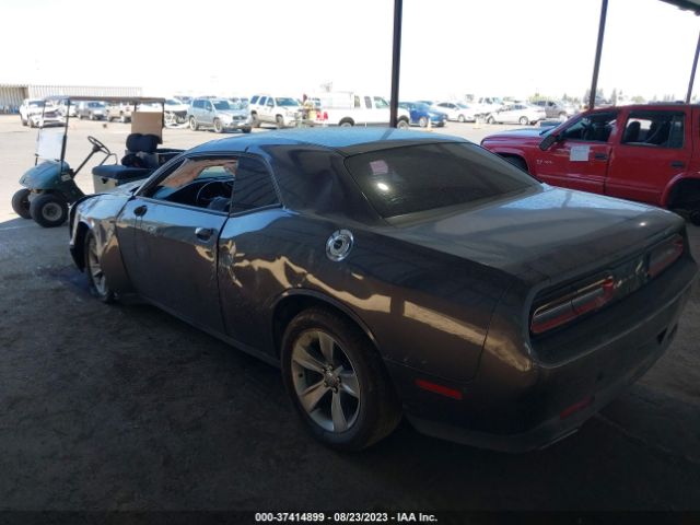 2C3CDZAG7GH131194 Dodge Challenger Sxt