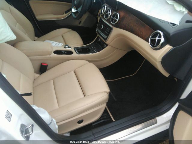 2020 MERCEDES-BENZ GLA W1NTG4GB2LU030596 Photo 4