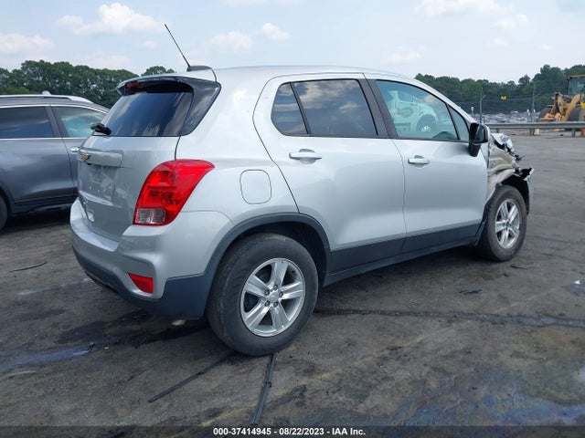 Chevrolet TRAX LS 2019 3GNCJKSB3KL320981 Image 4