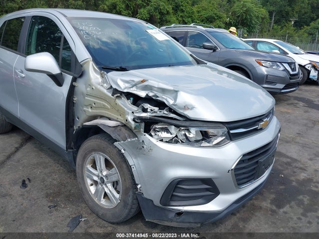 Chevrolet TRAX LS 2019 3GNCJKSB3KL320981 Image 6