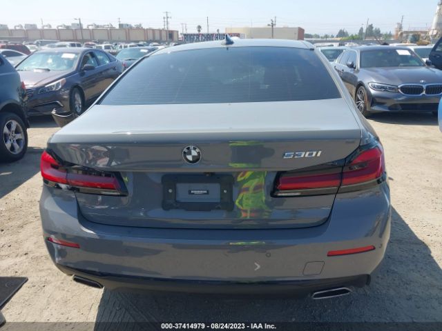 WBA53BH04NCK14117 BMW 5 Series 530i