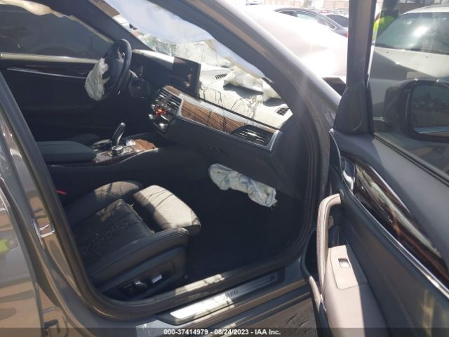 WBA53BH04NCK14117 BMW 5 Series 530i