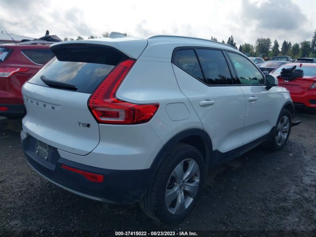 YV4162UK6M2465920 Volvo Xc40 Momentum