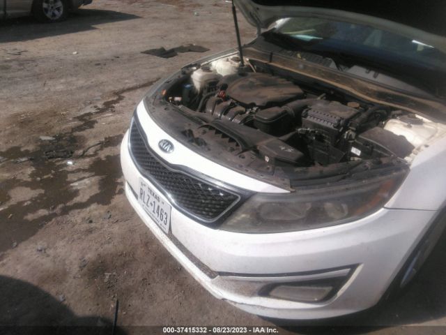 KNAGM4A76F5576805 KIA Optima Lx