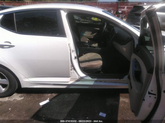 KNAGM4A76F5576805 KIA Optima Lx
