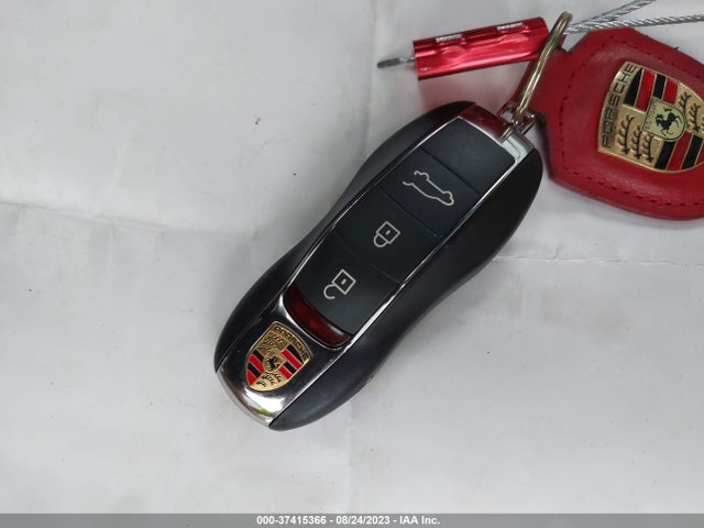 2023 PORSCHE MACAN WP1AA2A56PLB05737 Photo 10