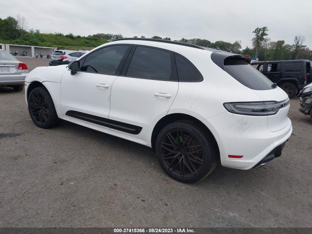 2023 PORSCHE MACAN WP1AA2A56PLB05737 Photo 2
