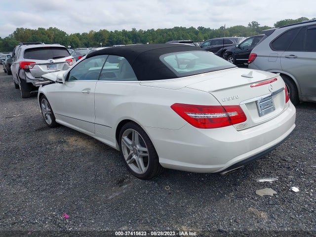 2011 MERCEDES-BENZ E-CLASS E 550 VIN: WDDKK7CF8BF075014